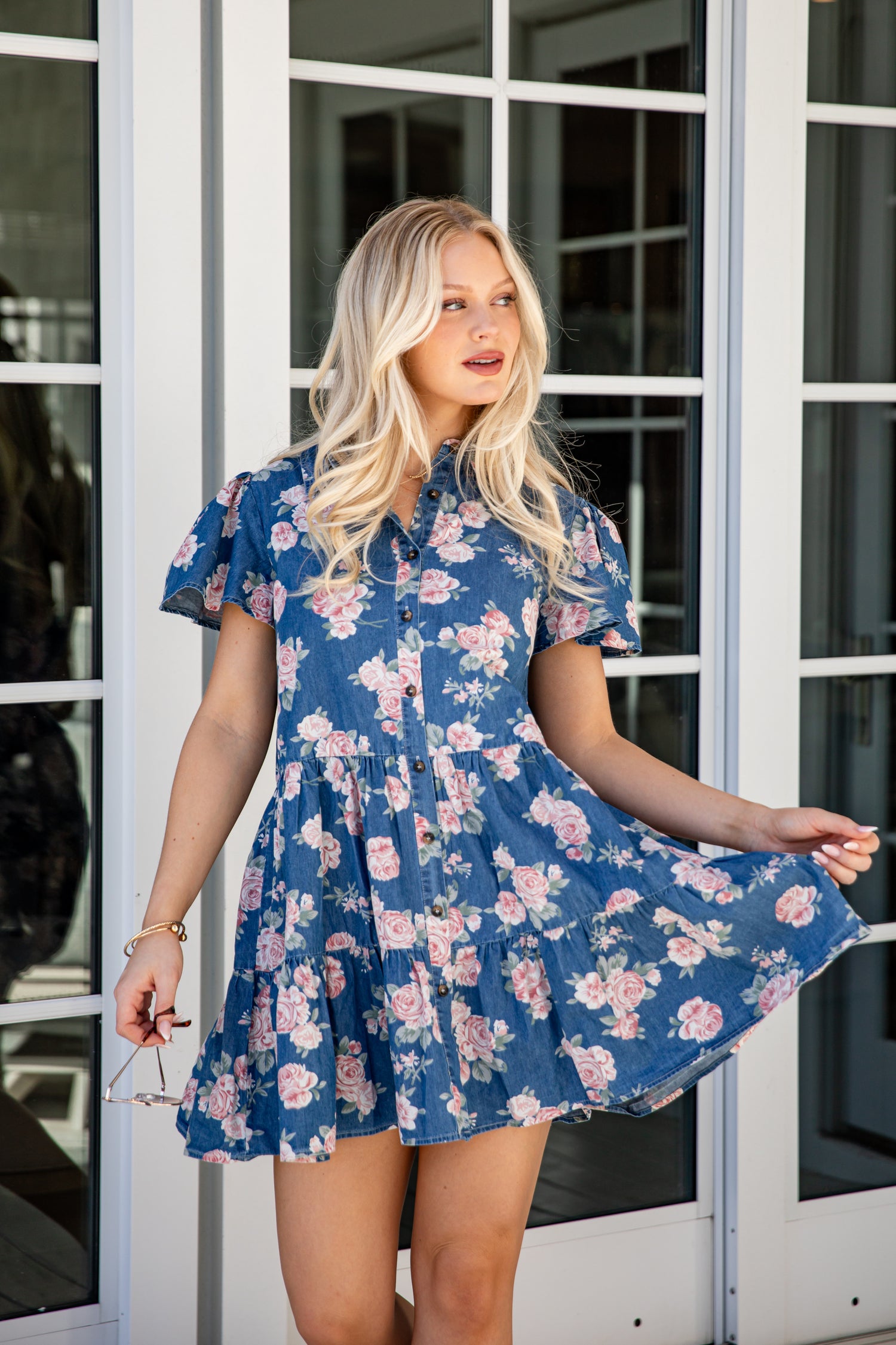 blue flower dress short Blue and White Floral Ruffle Mini Dress L