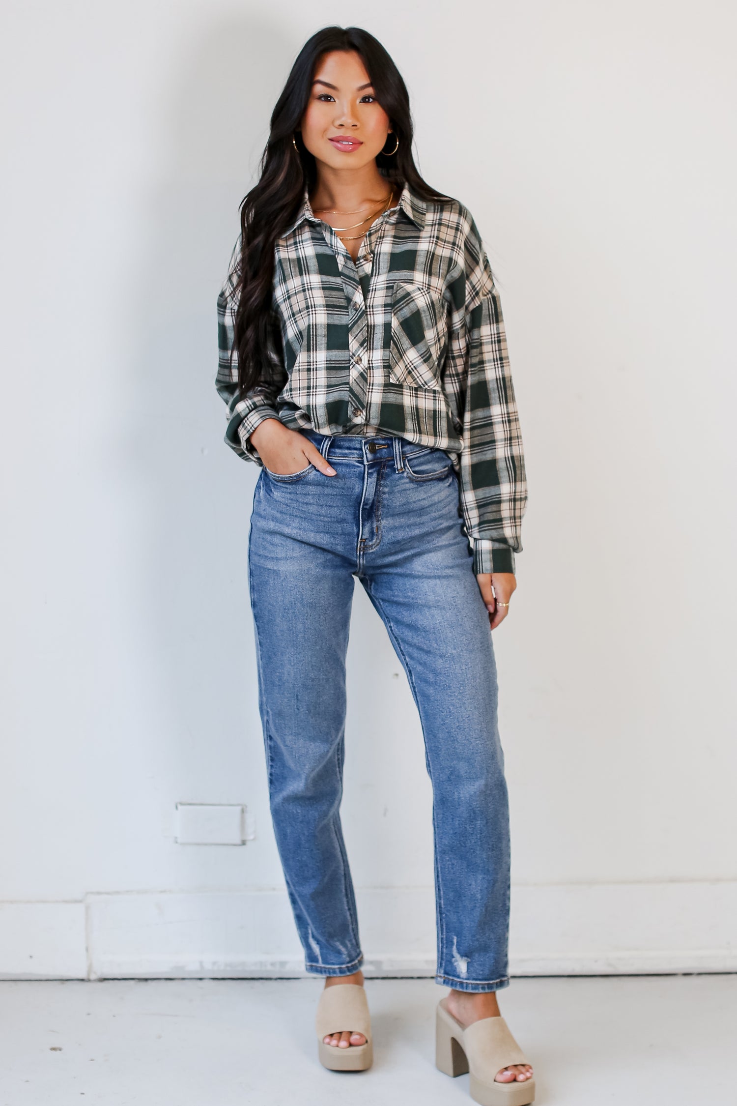 medium wash Mom Jeans front view