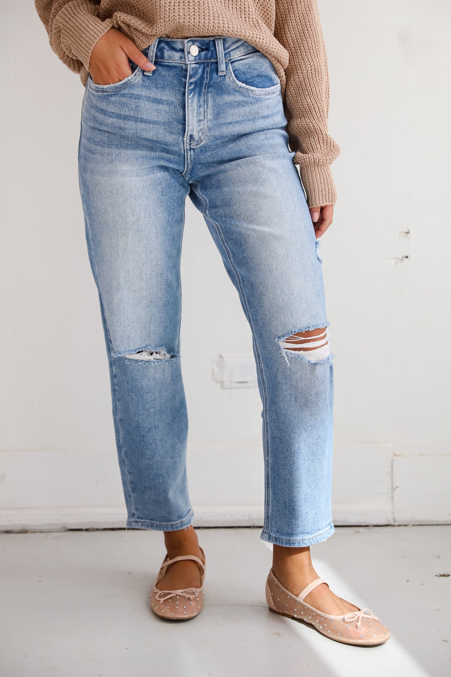 Madelyn Light Wash Distressed Super High Rise Barrel Jeans