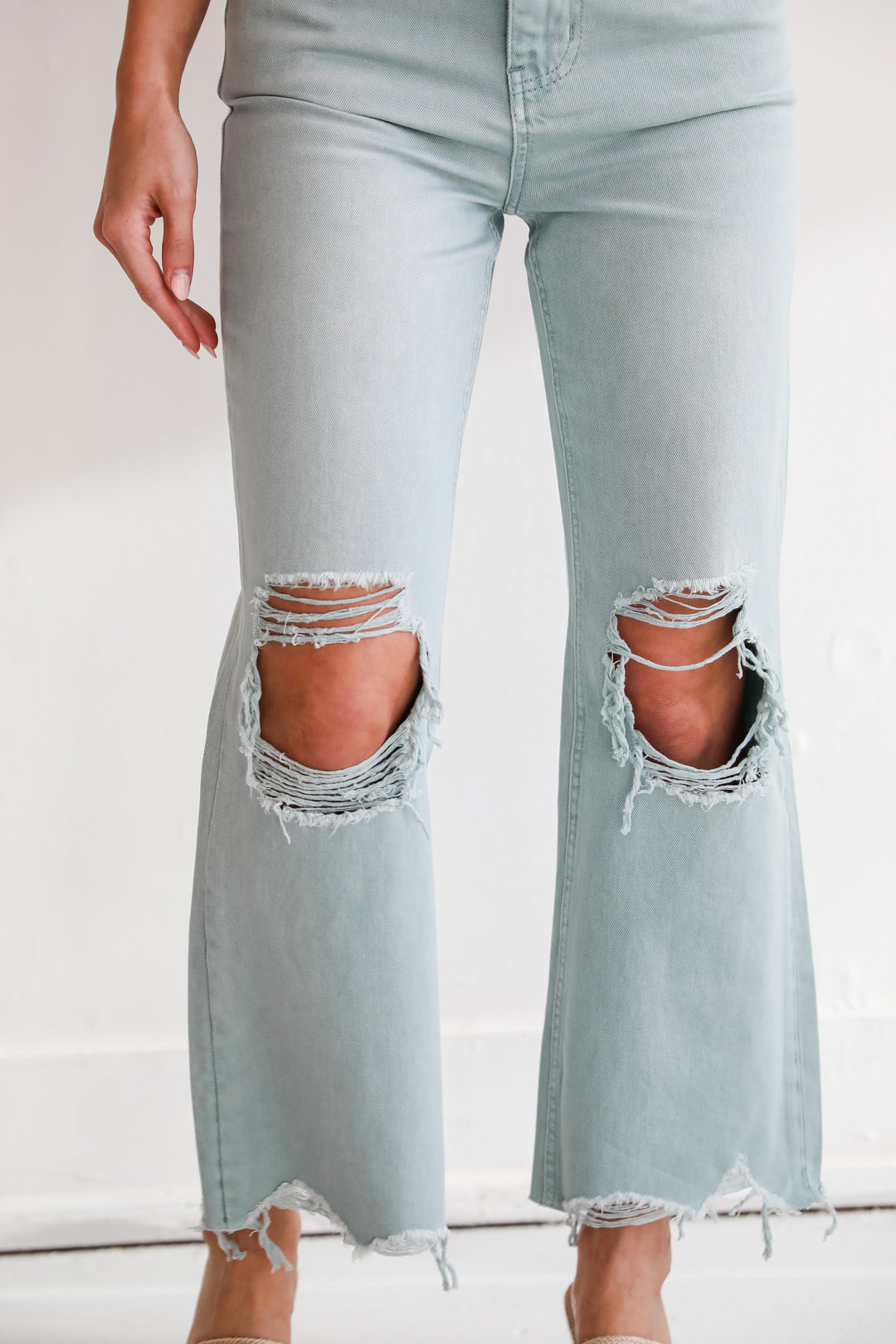 trendy jeans