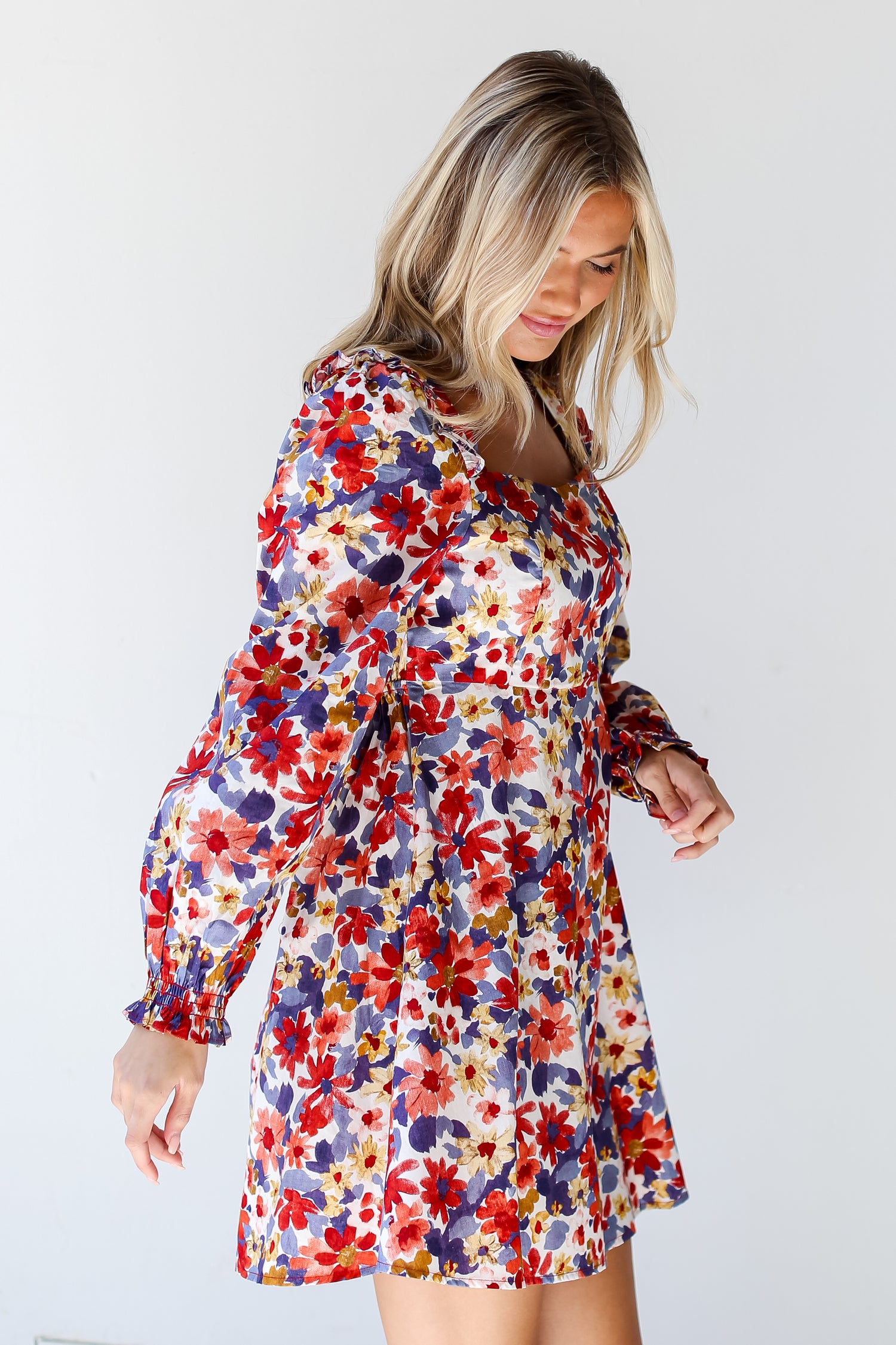 Floral Mini Dress for fall. Cute Dresses For Women