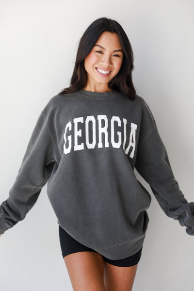 Charcoal Georgia Pullover. UGA Gameday Shirt. Oversized Sweatshirt. Cute Gameday Outfits