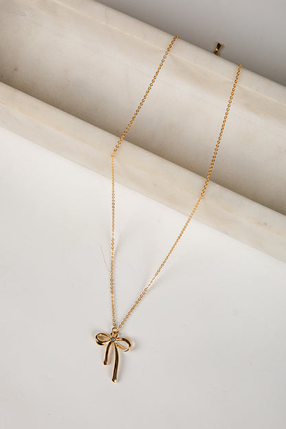bow necklace