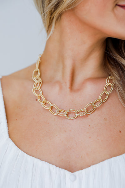 Scarlett Gold Chainlink Necklace