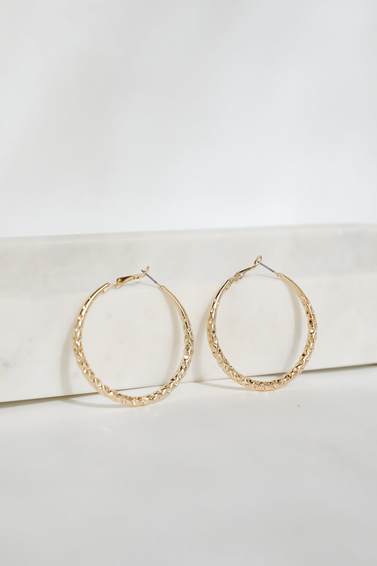 Ellie Gold Hammered Hoop Earrings