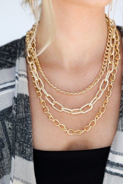 trendy gold necklaces for women
