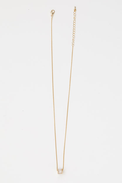 dainty gold necklace