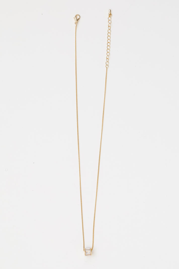 dainty gold necklace