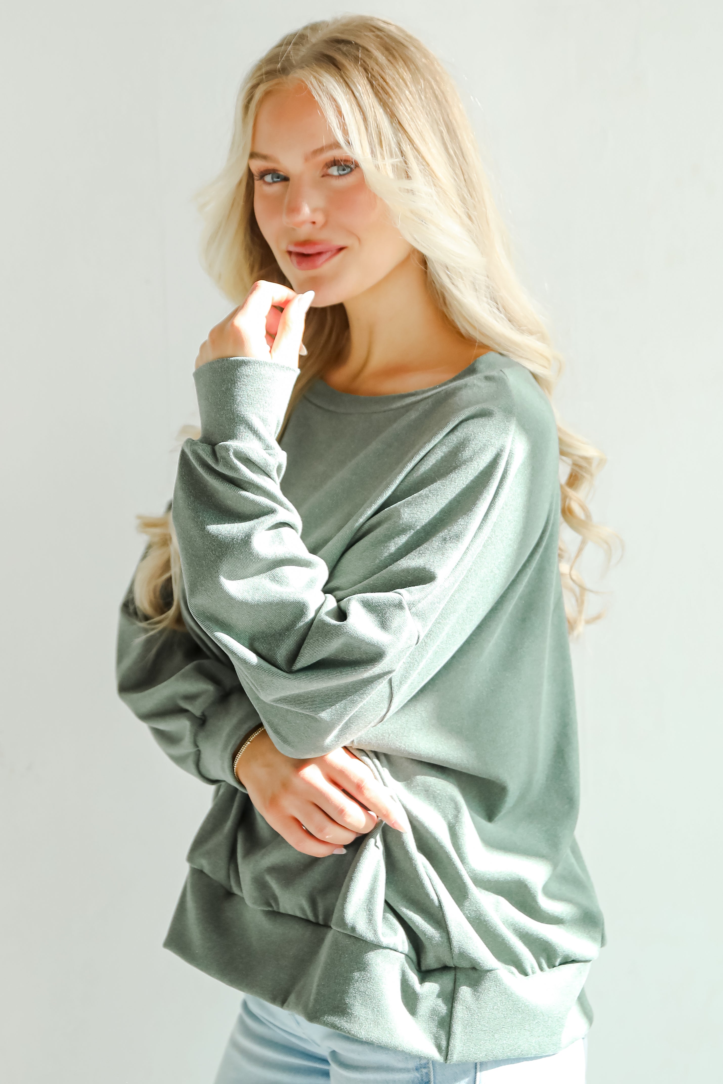 Leisure Essential Oversized Pullover