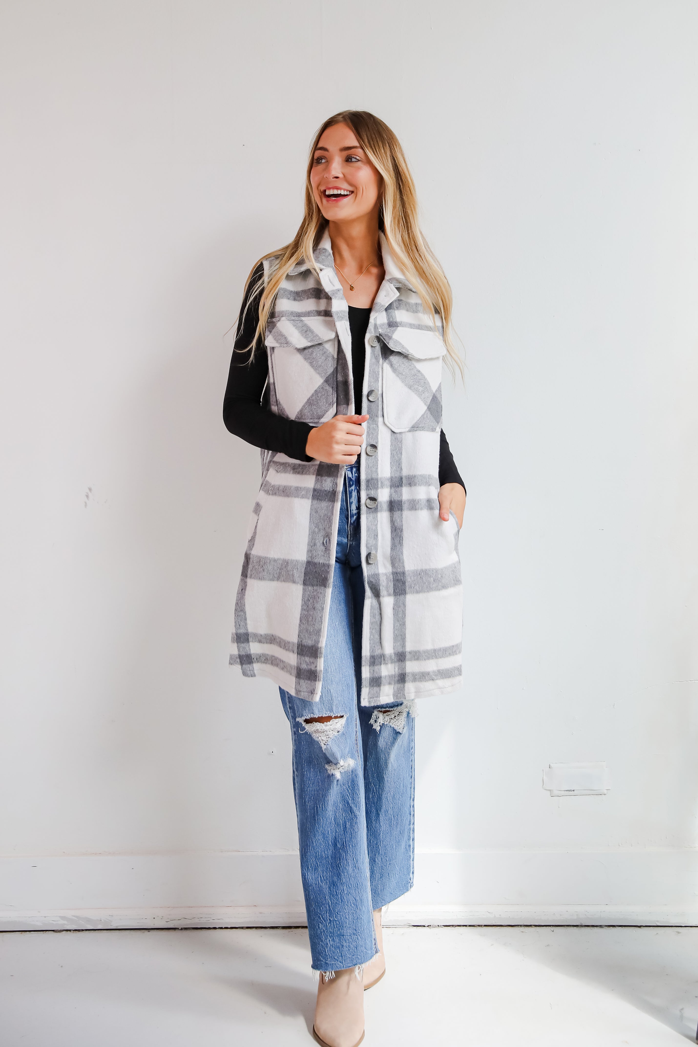 Sophisticatedly Cozy Plaid Longline Vest