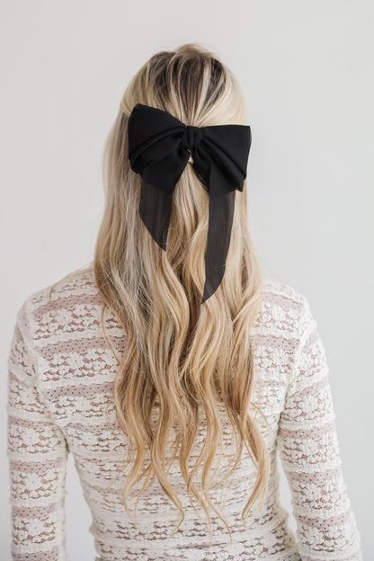 Luxe Poise Bow Hair Clip