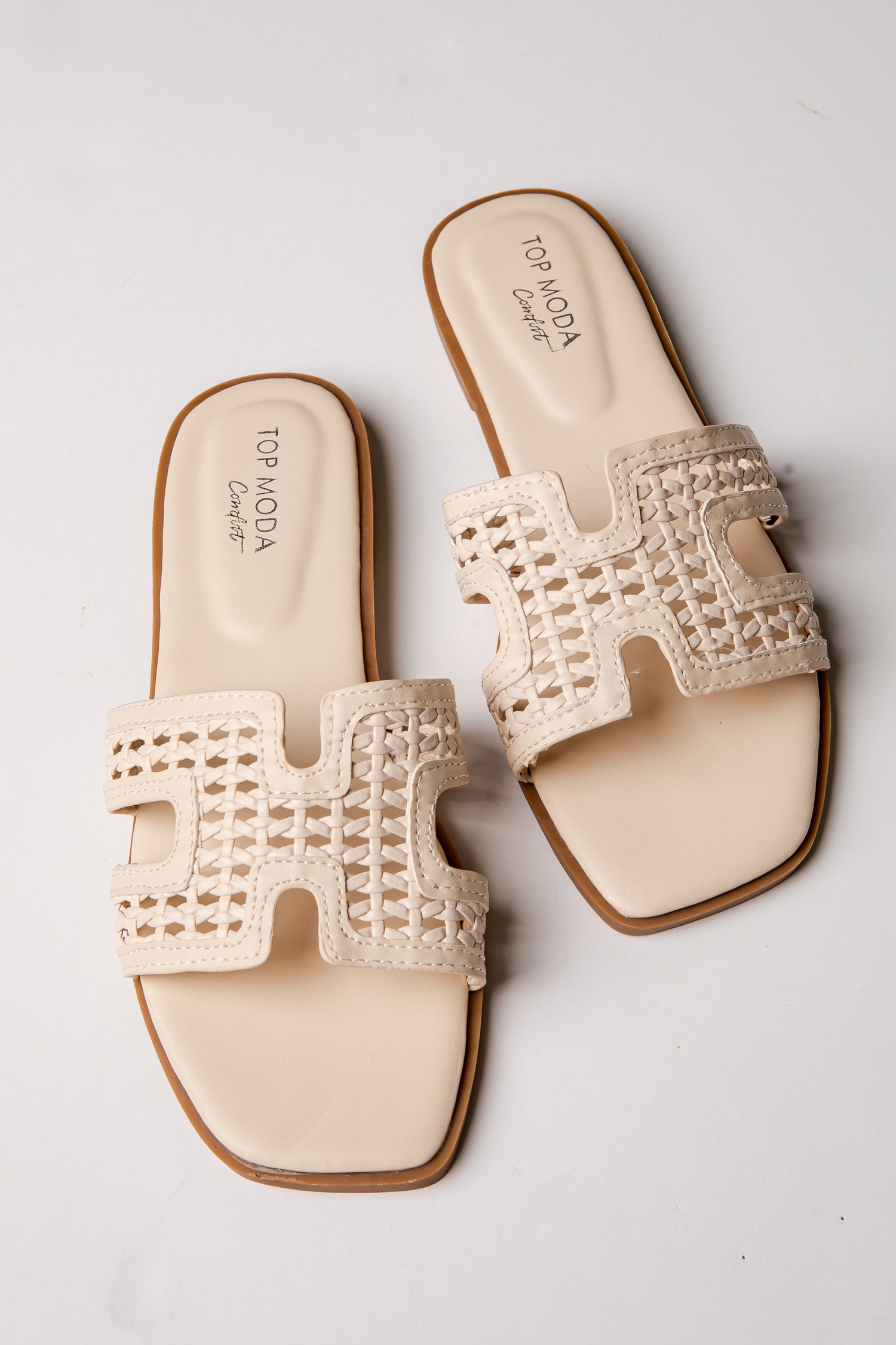 Coastal Ease Ivory Comfort Sandals | Trendy Women's Shoes Coastal Ease Ivory Comfort Sandals | Trendy Women's Shoes