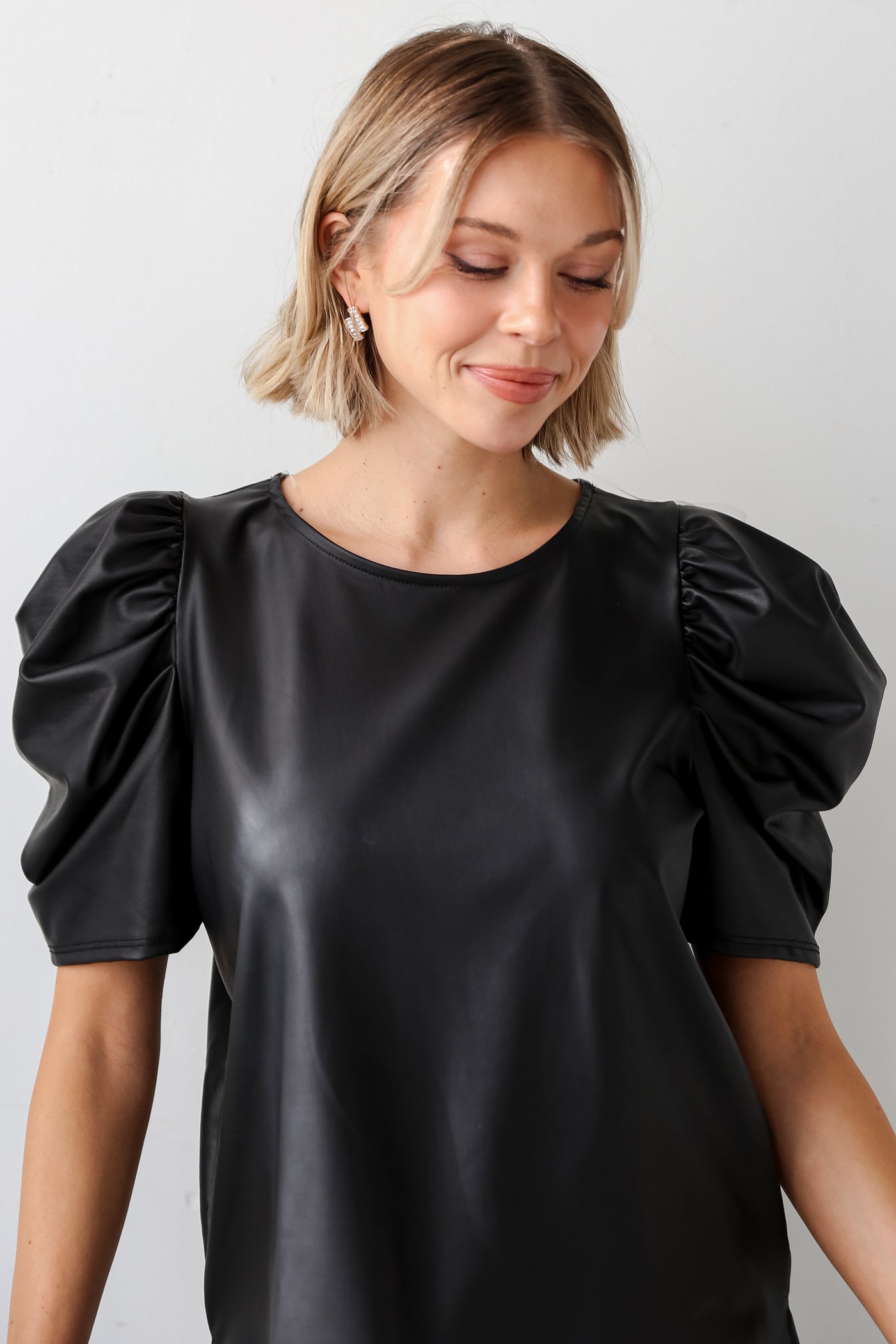 cute Black Puff Sleeve Leather Blouse for women