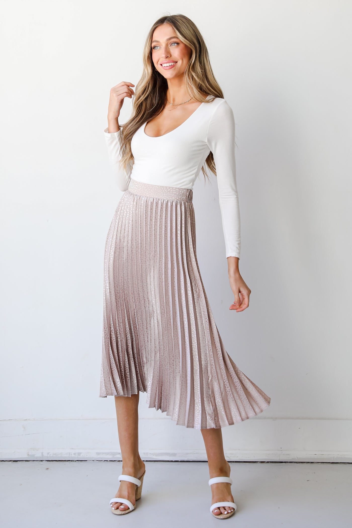 Pleated Midi Skirt on dress up model