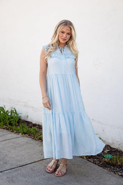 how to wear light blue dress Madison LeCroy's Light Blue Belted Shirt Dress