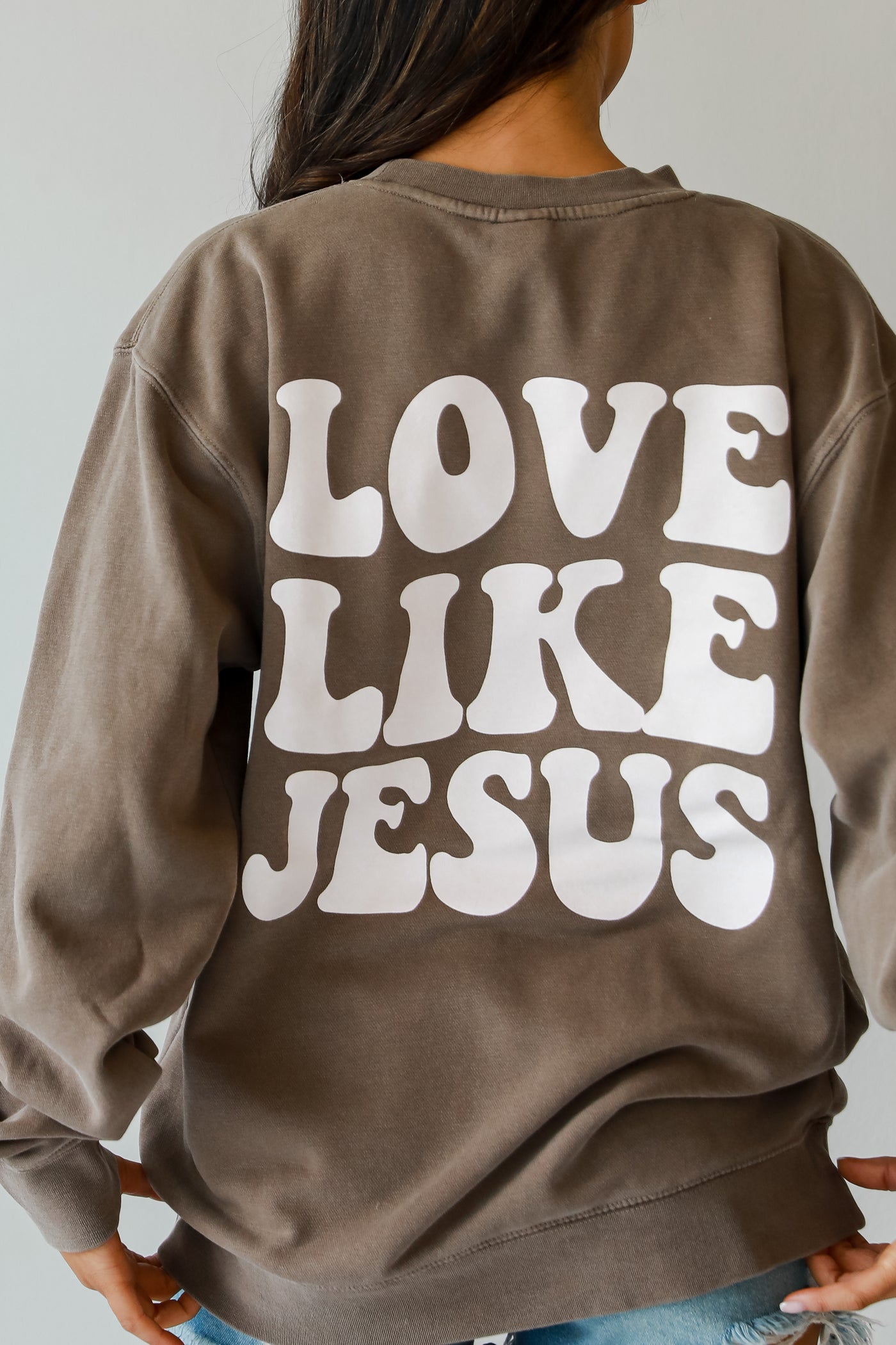Brown Love Like Jesus Pullover