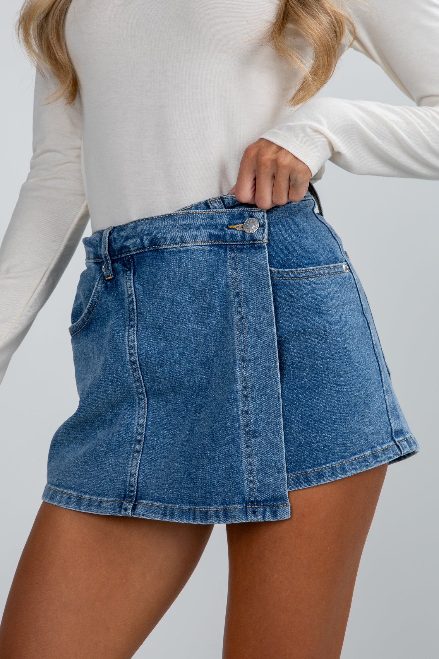 denim skirt