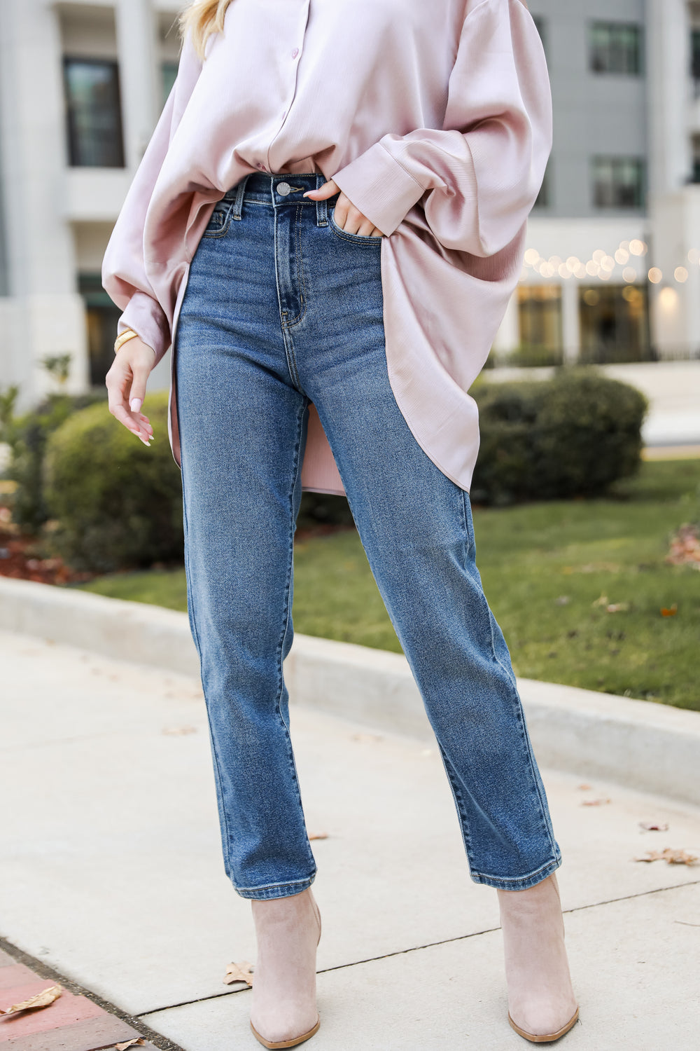 Medium Wash Mom Jeans for fall