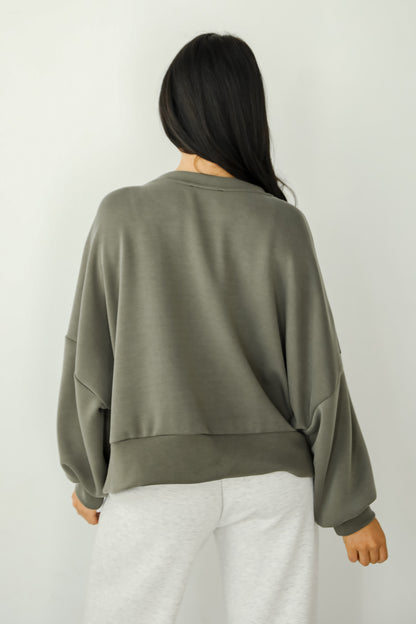 Ultra Air Soft Olive Pullover