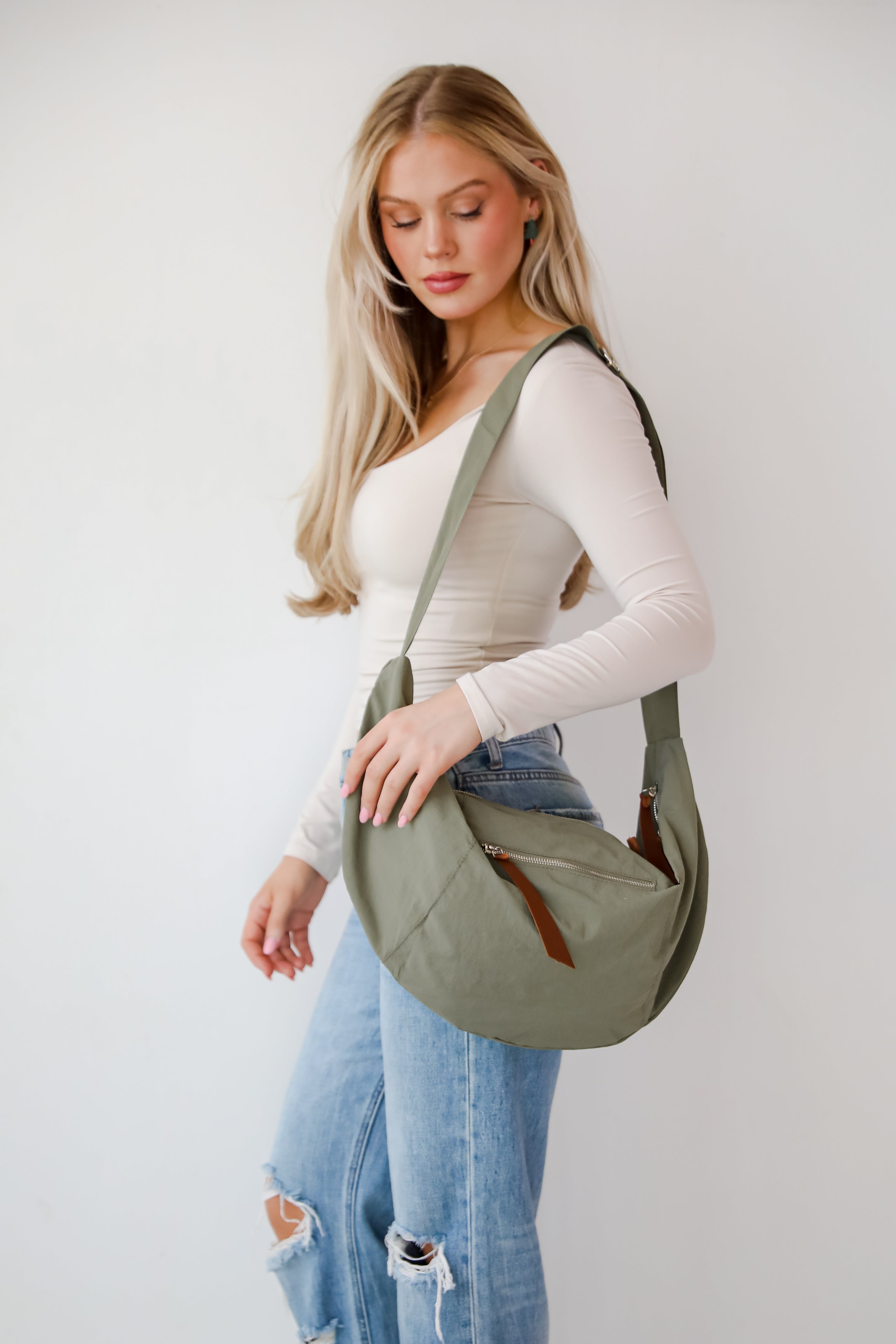 City Moves Sling Bag