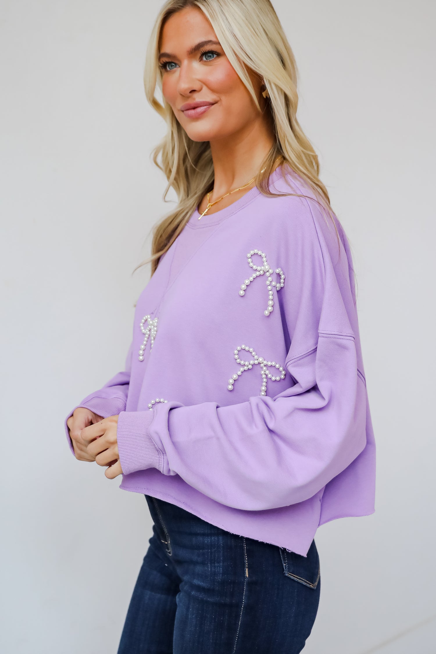 Dazzling Warmth Pearl Bow Cropped Pullover