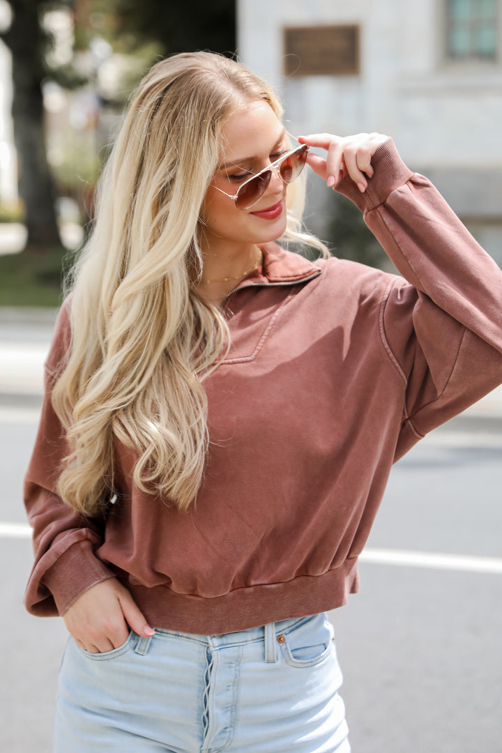 Weekend Uniform Quarter Zip Pullover