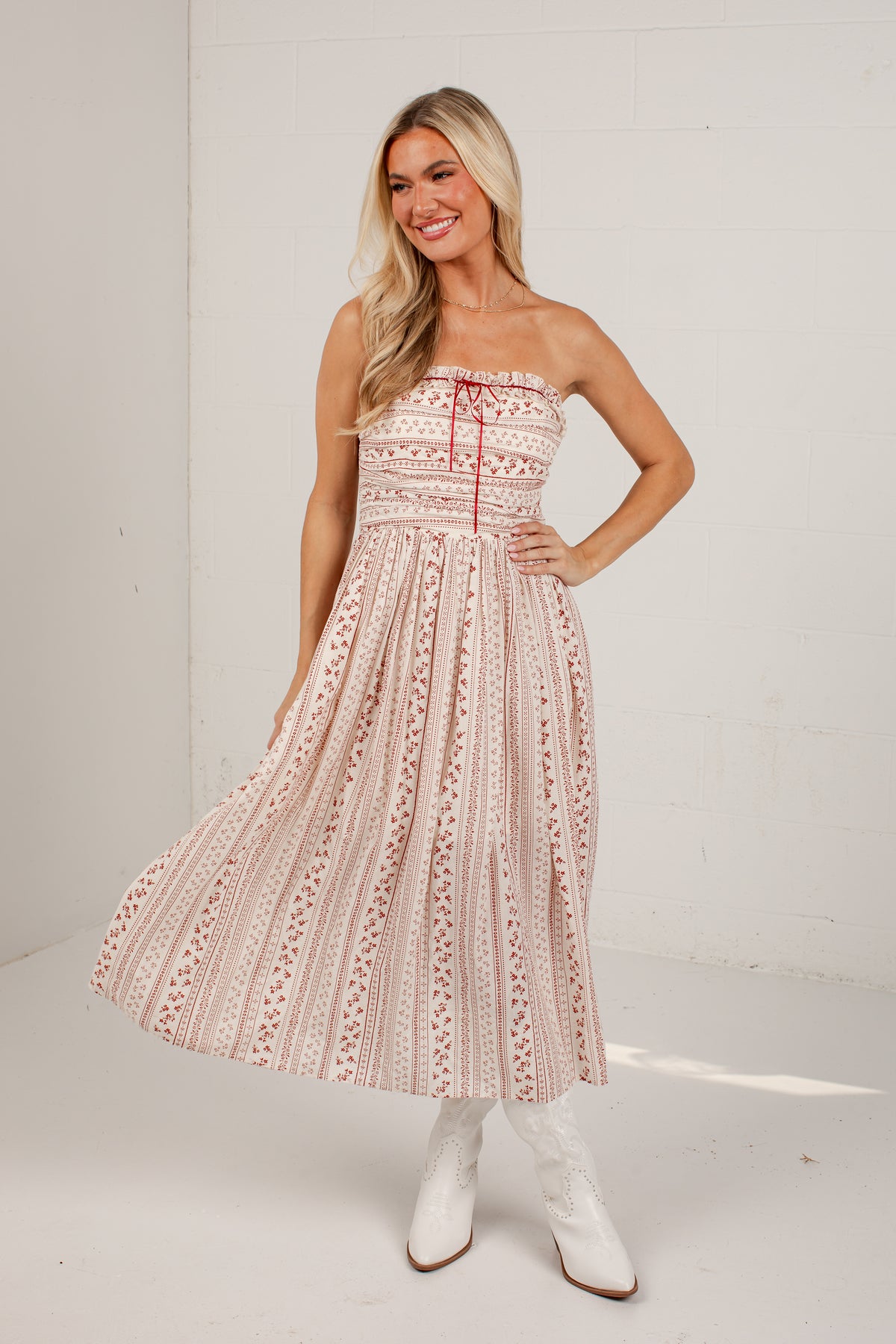 FINAL SALE - At The Edge Cream Floral Midi Dress