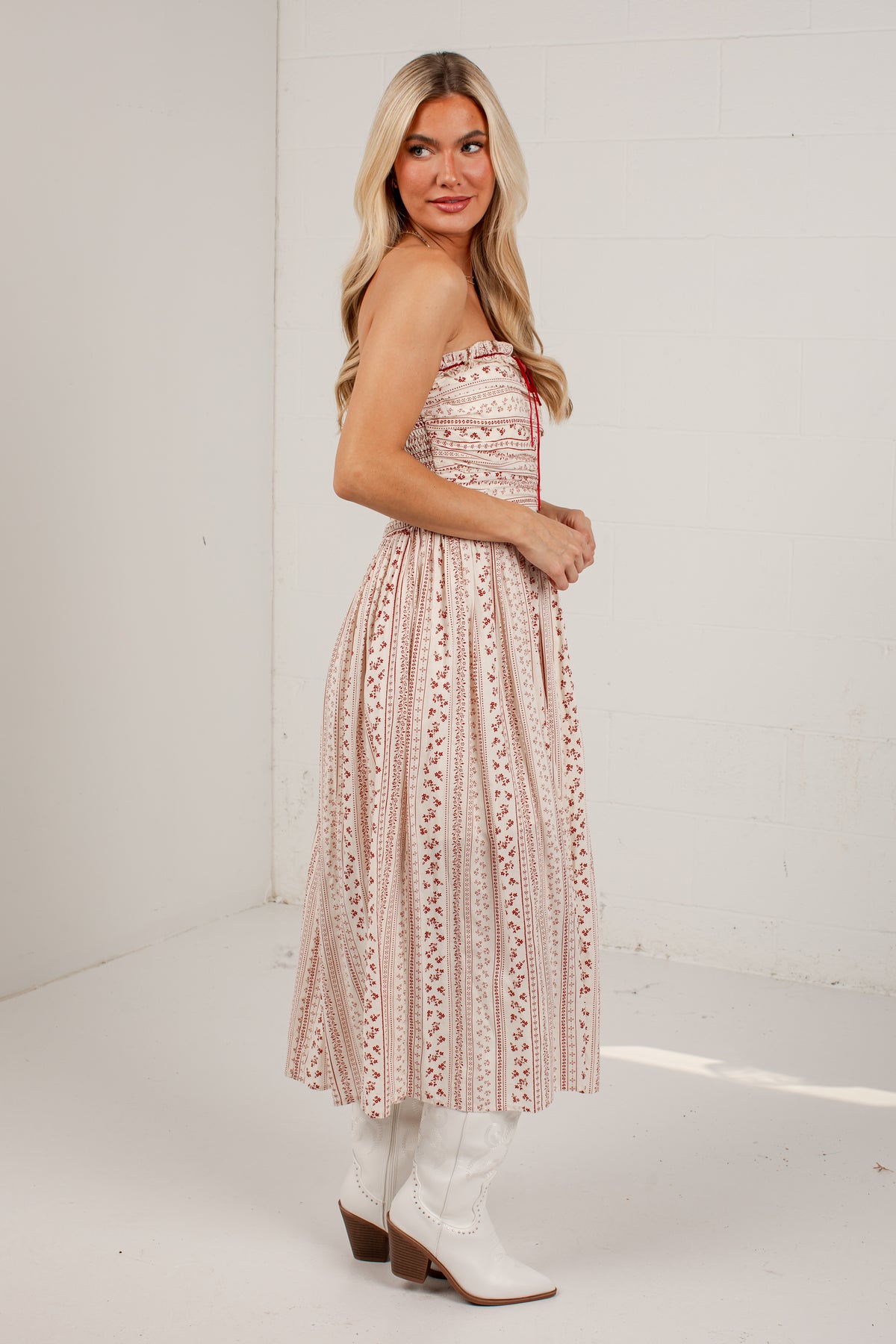 FINAL SALE - At The Edge Cream Floral Midi Dress