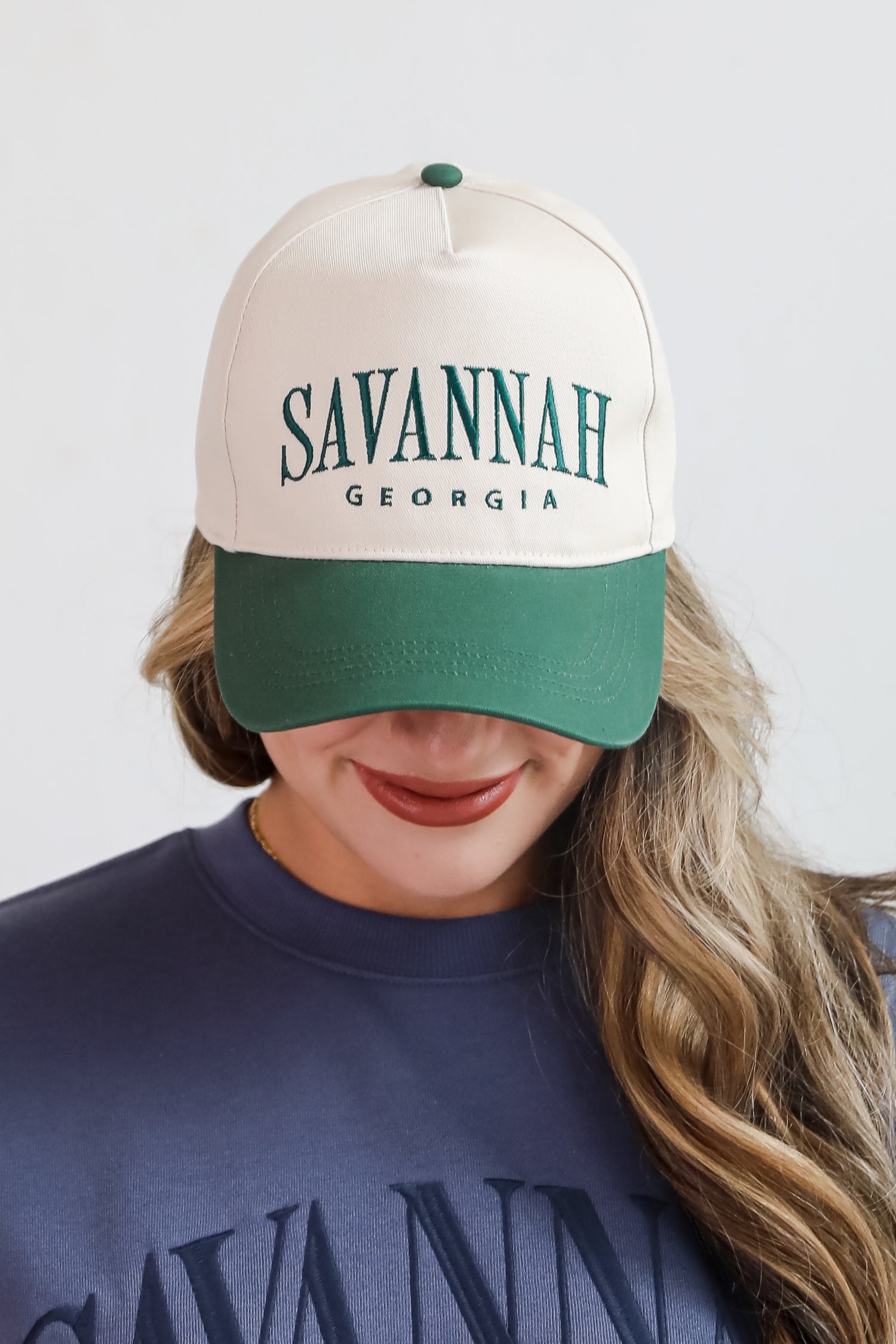 Chapeau safari fantaisie bleu et blanc 100 % coton - Crambes Chapeau safari fantaisie bleu et blanc 100 % coton - Crambes