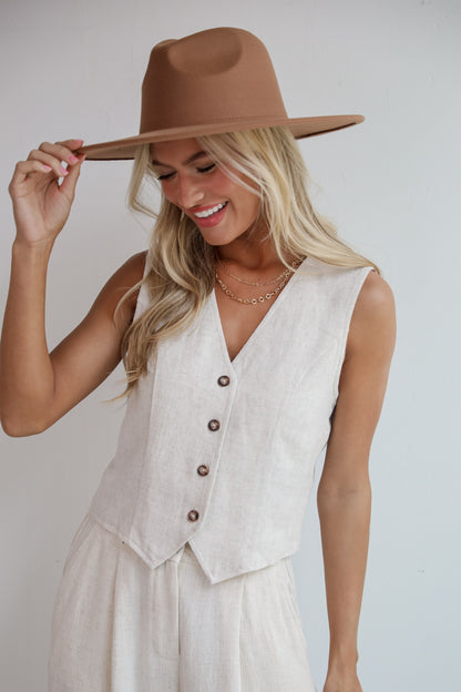 Sophisticated Era Linen Vest