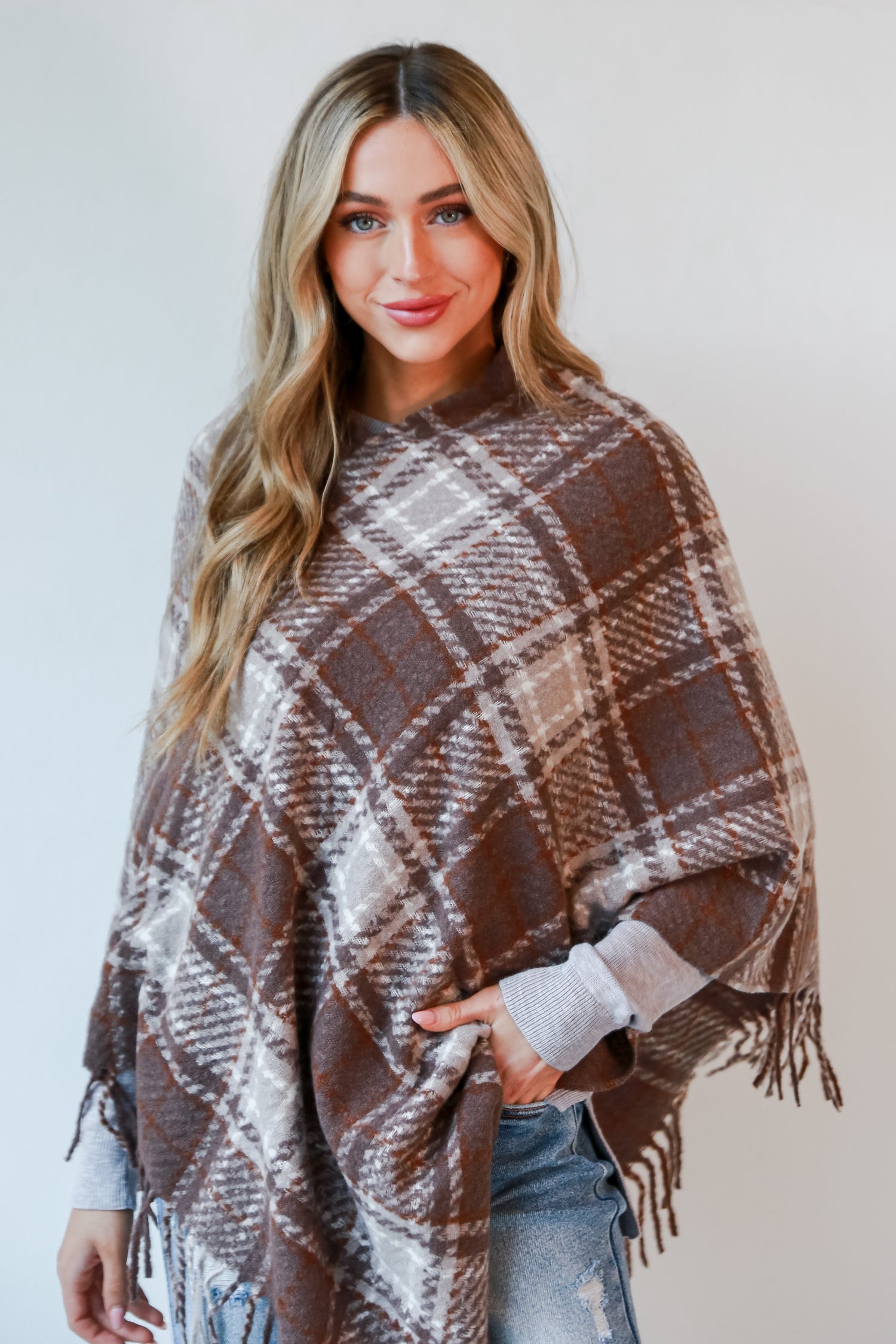 cute Taupe Plaid Fringe Poncho