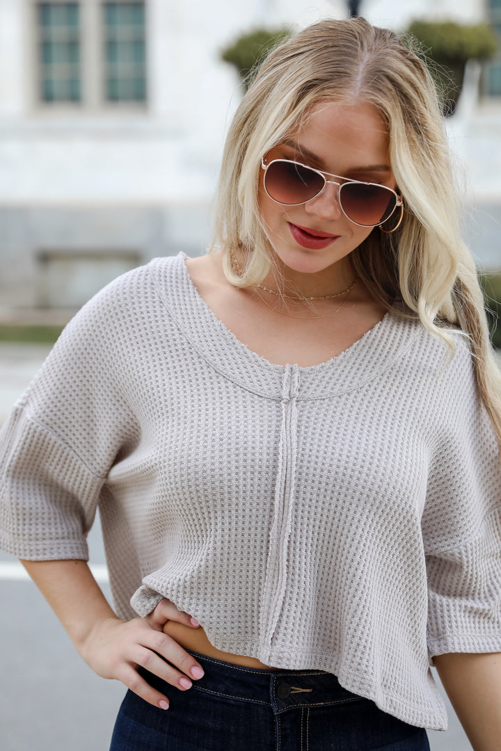 Effortless Mode Taupe Waffle Knit Tee