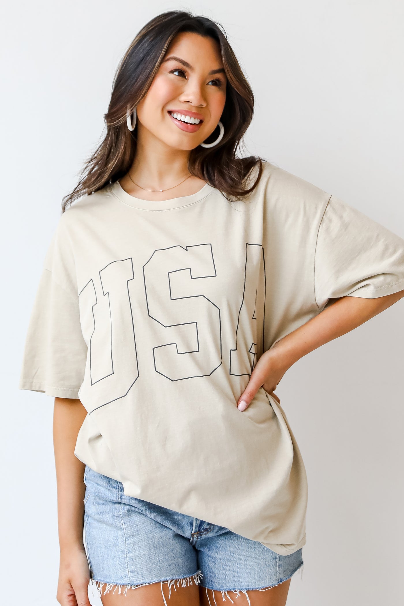 taupe USA Graphic Tee on dress up model