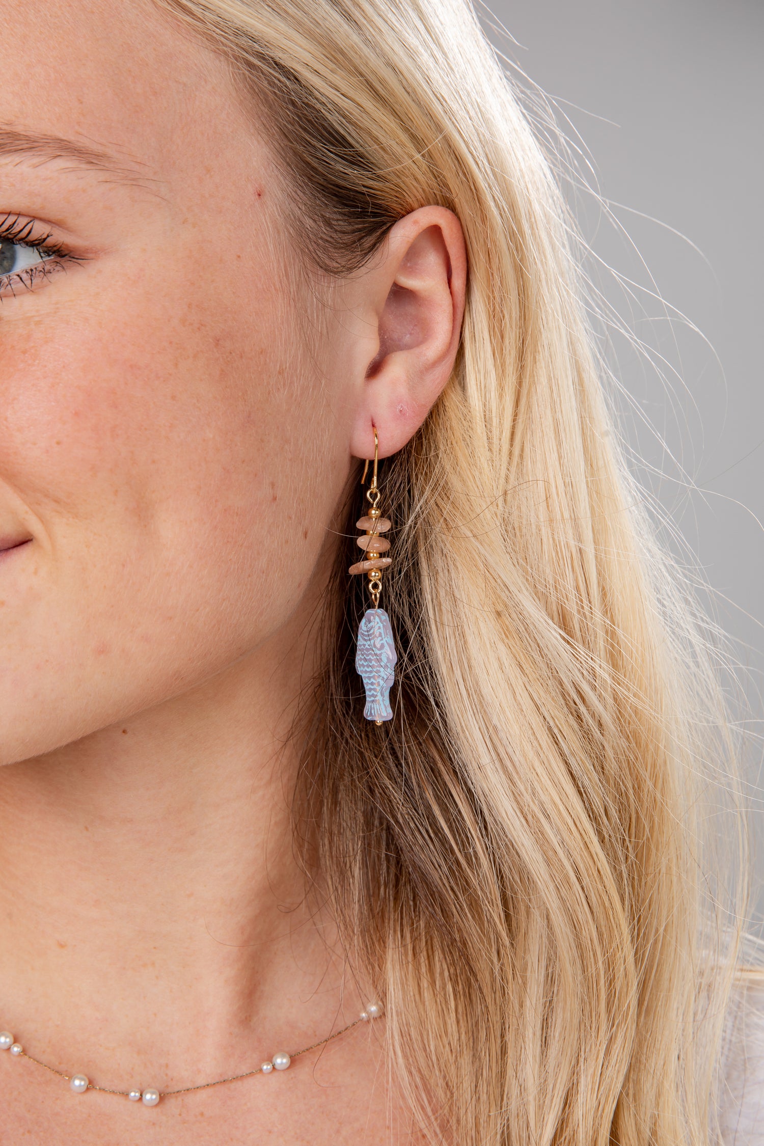 earrings for blue dress Blue Earrings Outfits (13 ideas & outfits)