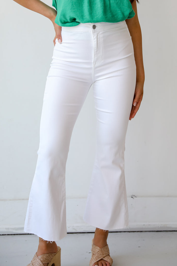white jeans for women