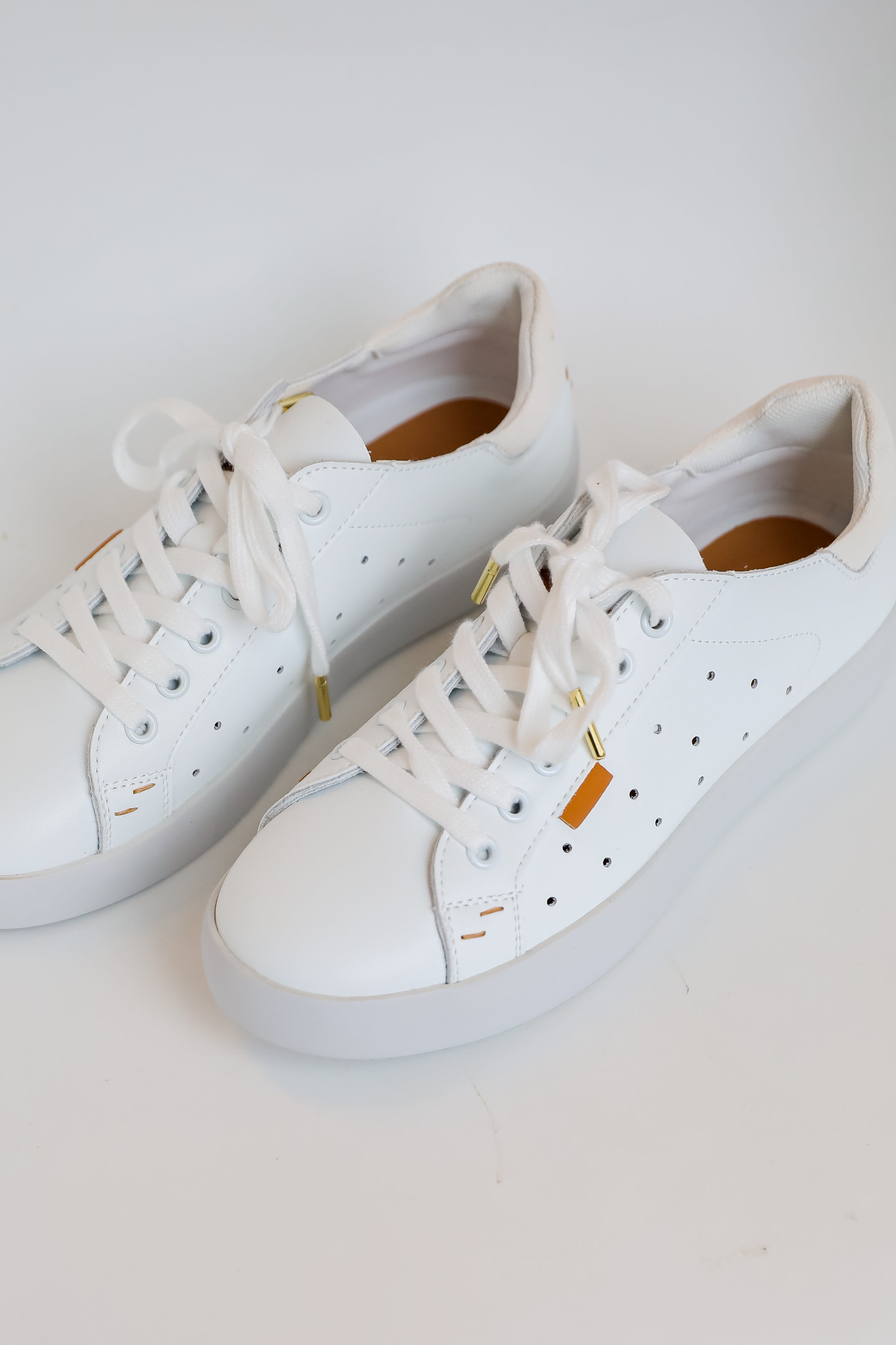 Cute trendy white sneakers online