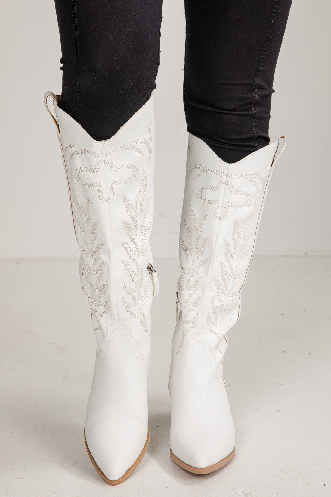 Western-Style Boots & Booties For Women | Trendy Shoes | Dress Up Western-Style Boots & Booties For Women | Trendy Shoes | Dress Up