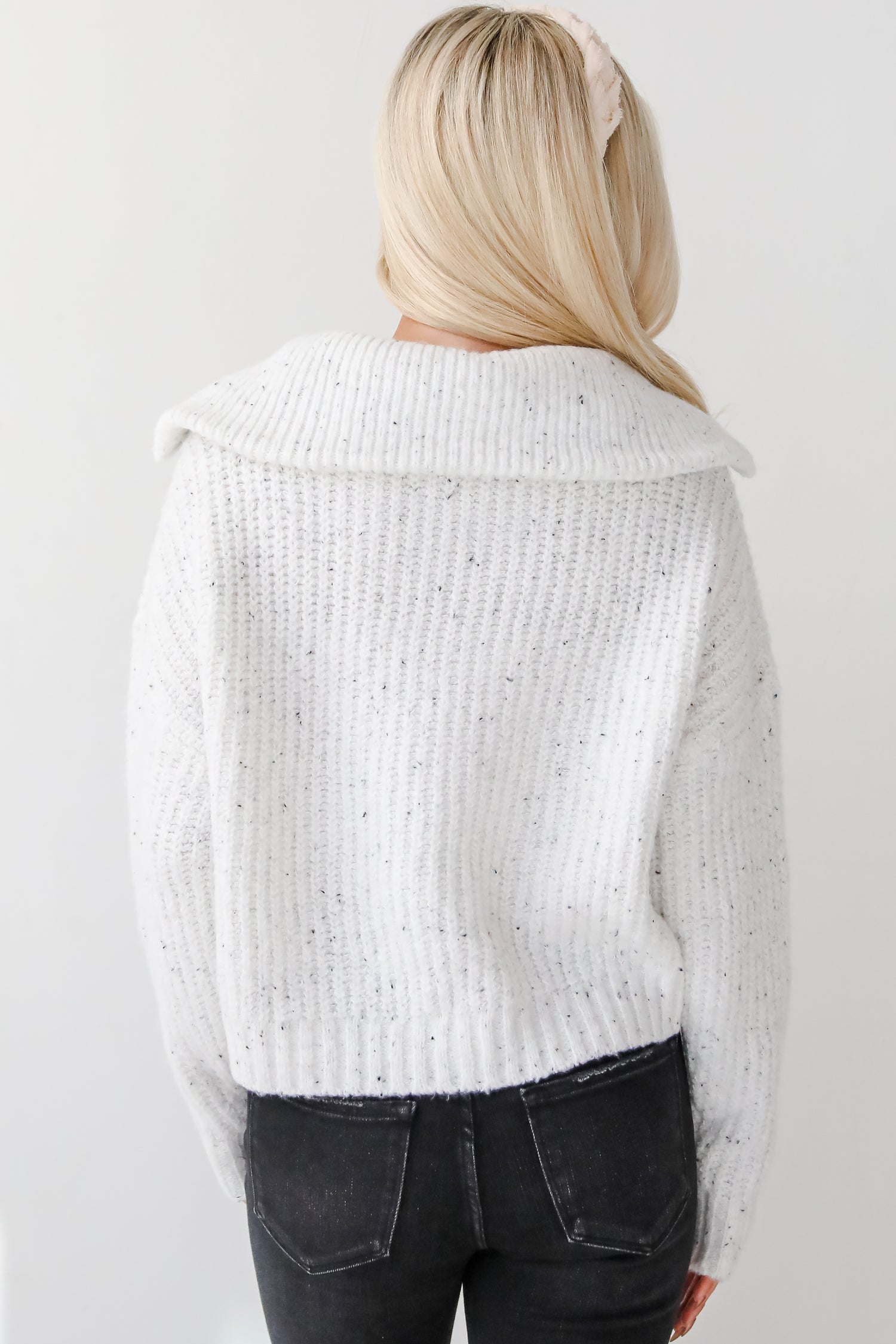 Cozy Agenda White Zip-Up Sweater