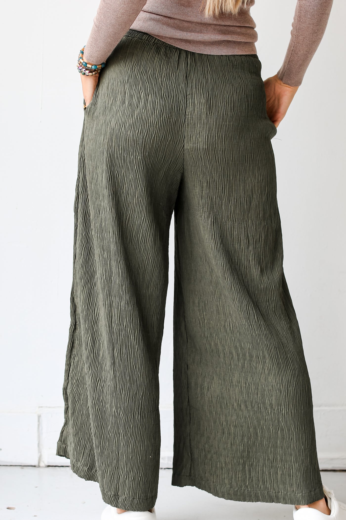 trendy pants for women