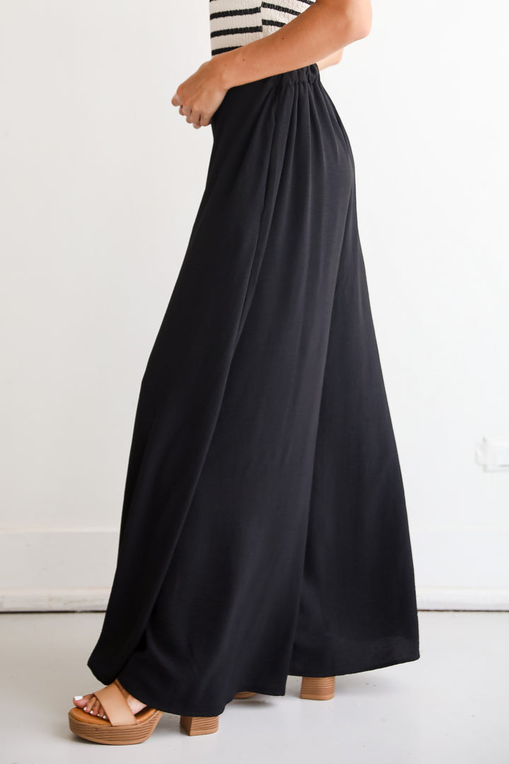 Iconic Chicness Wide Leg Pants