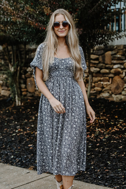 Make It Mesmerizing Floral Midi Dress