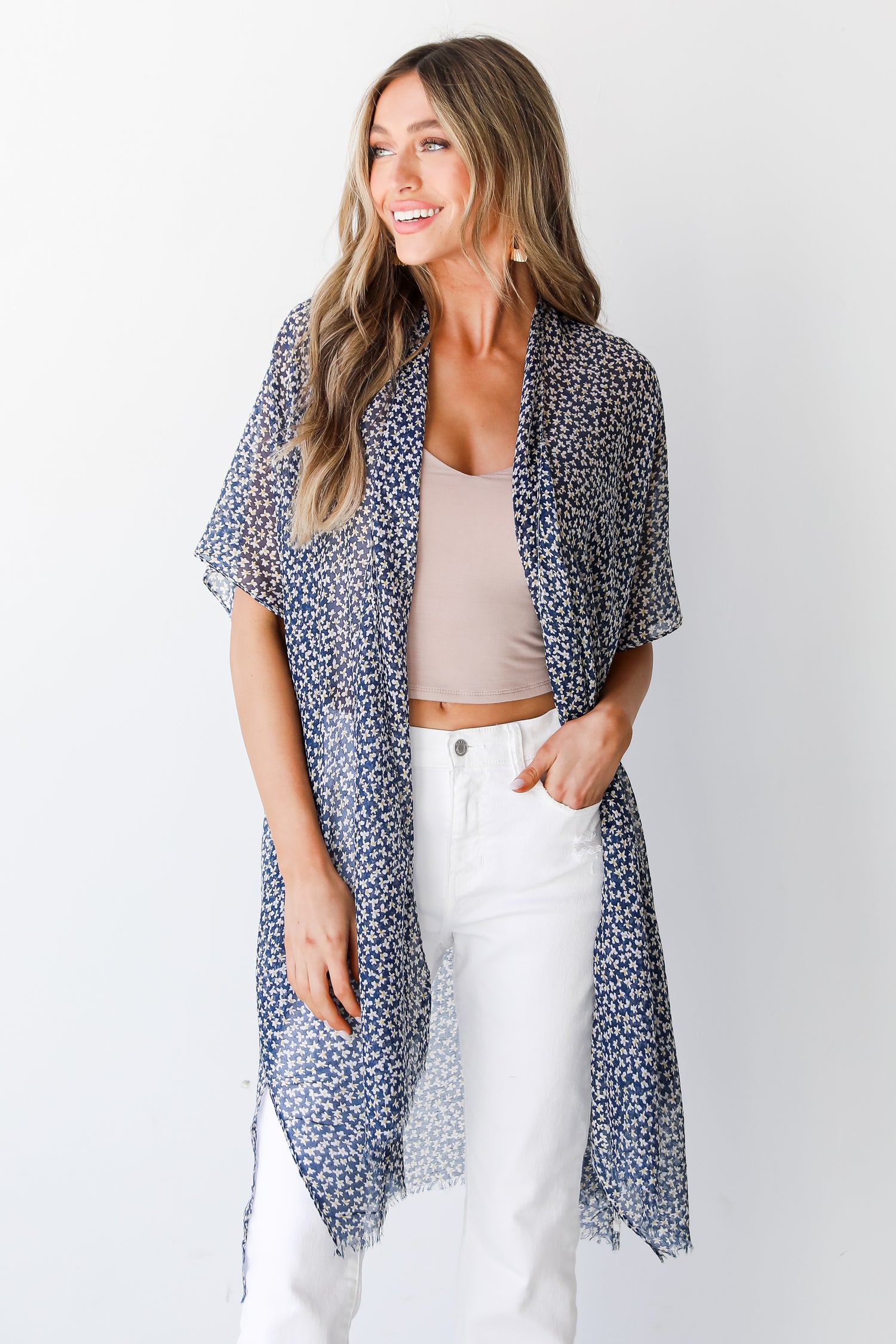 Daisy Kimono close up