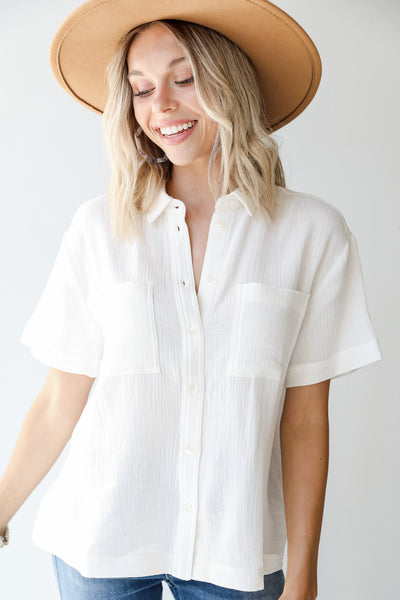 Linen Button-Up Blouse in white