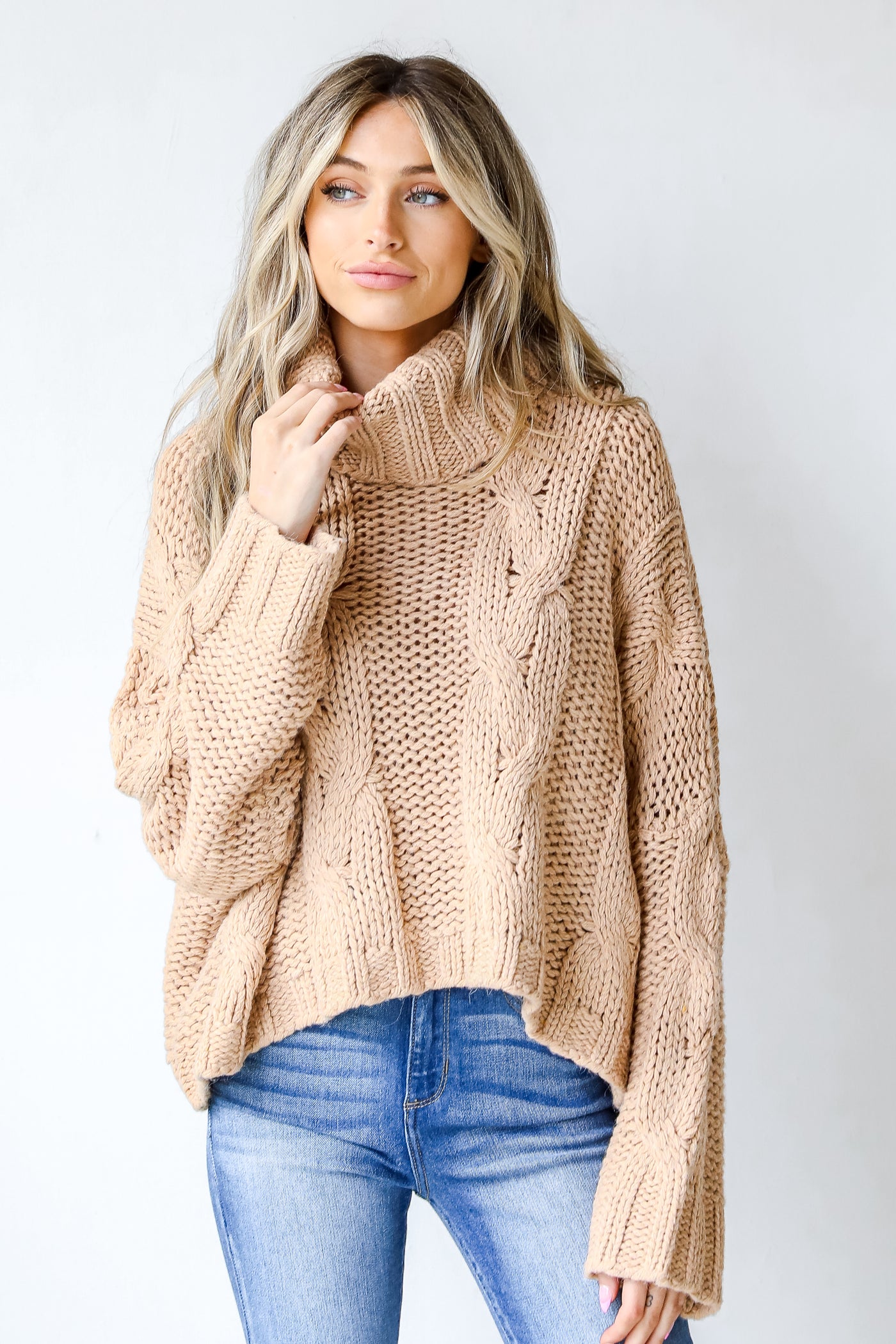 Cable Knit Turtleneck Sweater in taupe