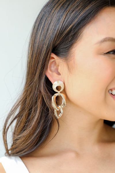 Gold Chainlink Drop Earrings
