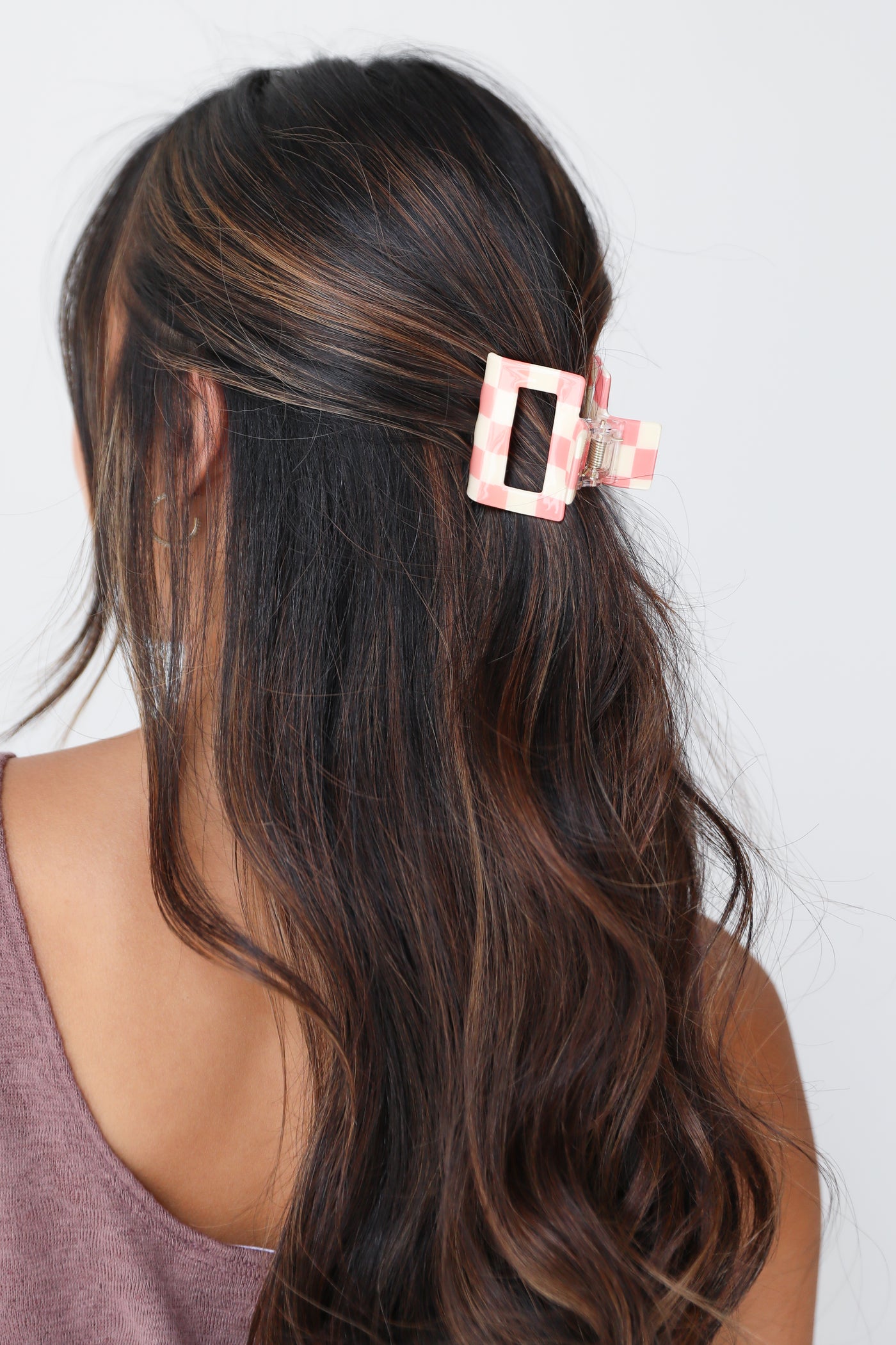 pink Checkered Mini Claw Hair Clip on model