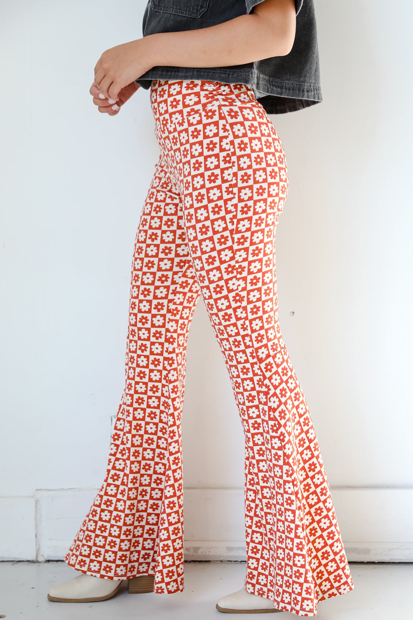 Flower Checkered Flare Pants side view