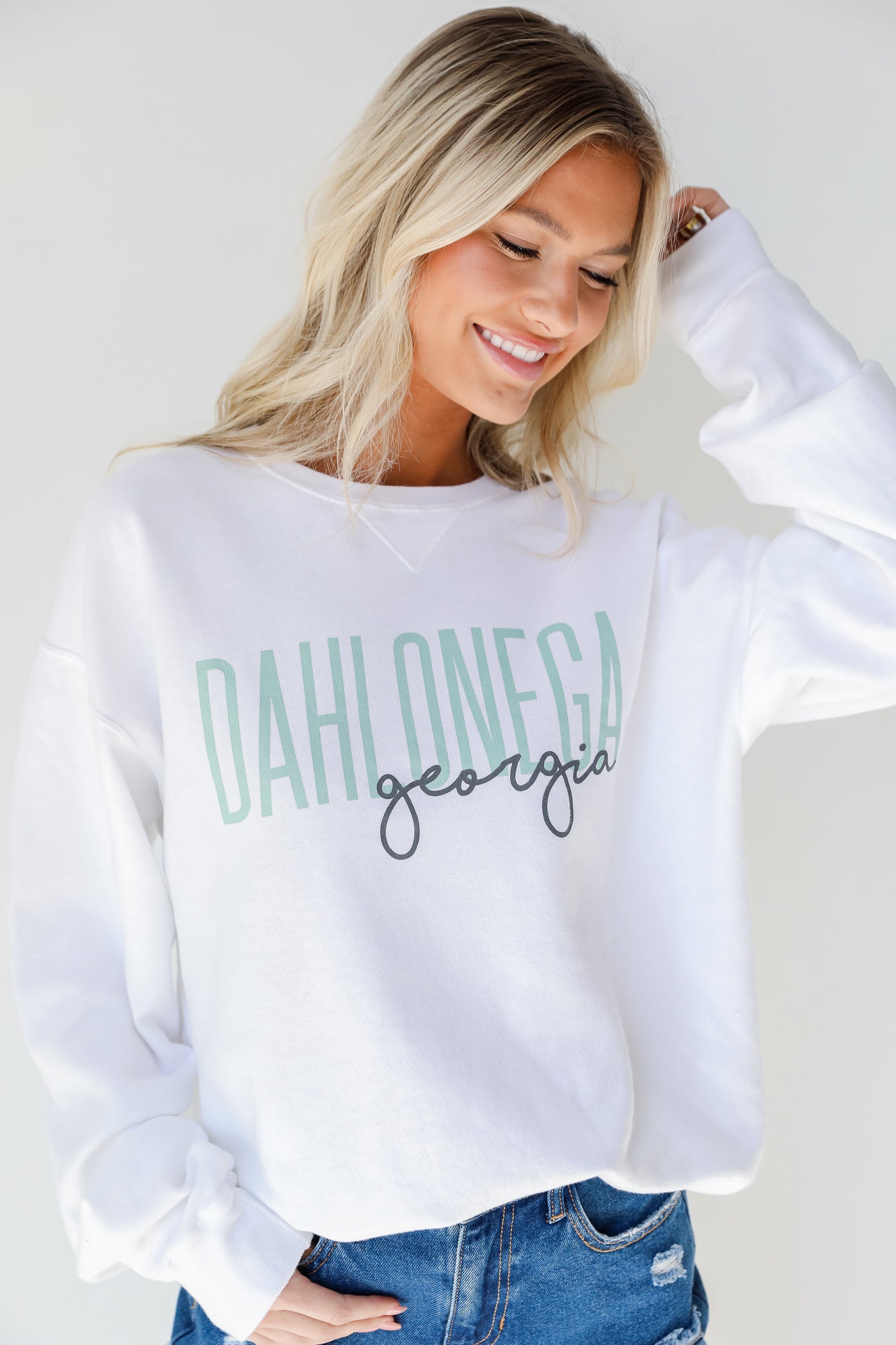 Dahlonega Georgia Script Pullover. Graphic Sweatshirt. Oversized Comfy Sweatshirt.