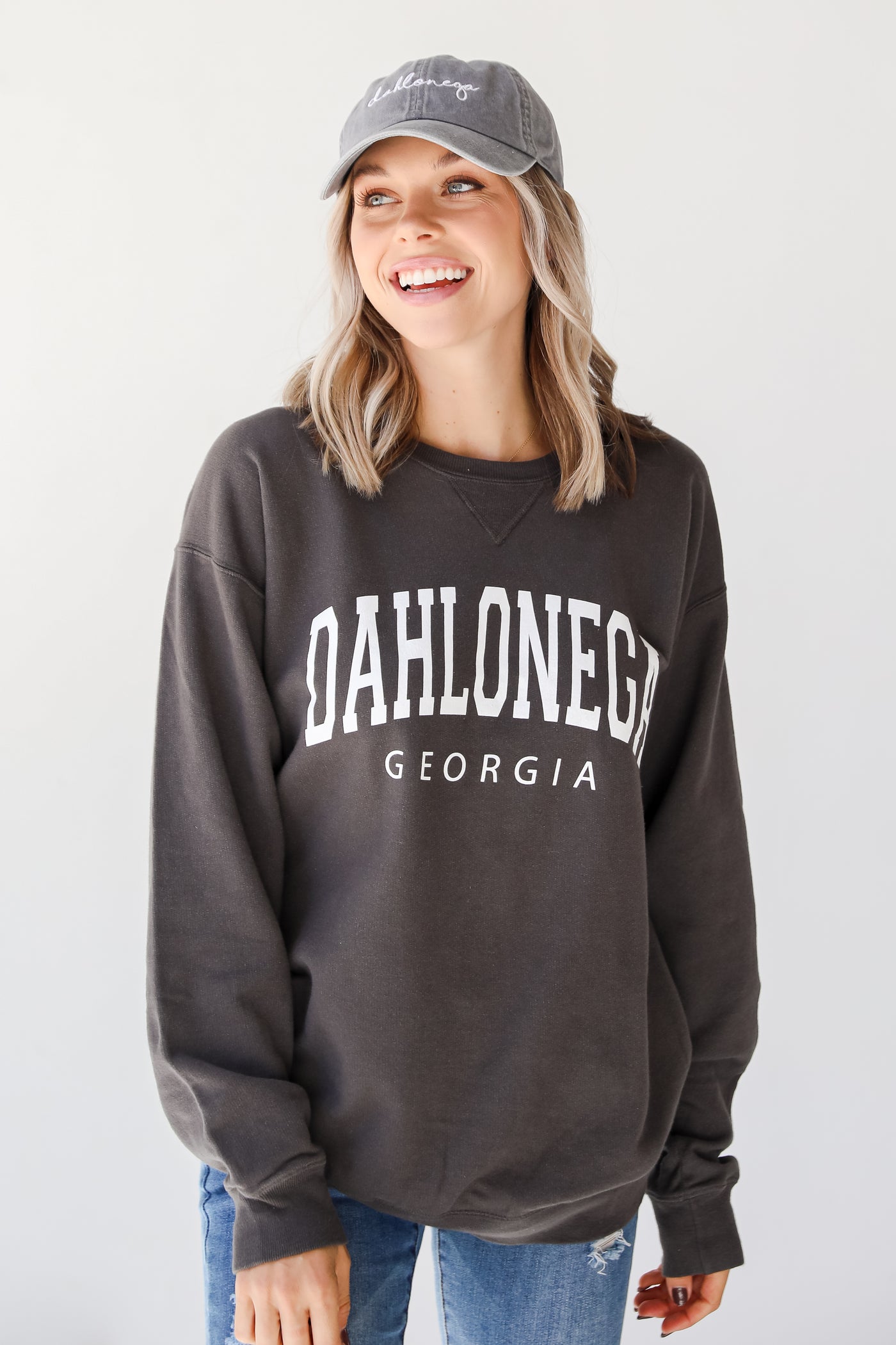 Dahlonega Georgia Pullover. Graphic Sweatshirt. Georgia Sweatshirt. Oversized Comfy Sweatshirt