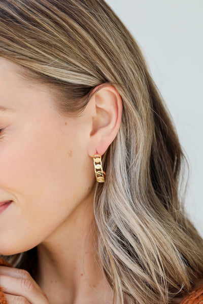 Gold Chainlink Hoop Earrings on model